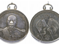 曹锟戎装像加厚光边小型纪念银章