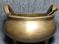 宣德款三足式铜炉价格