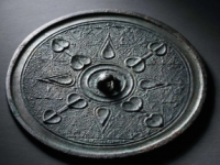 八叶纹铜镜拍卖价格