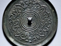 四乳四凤镜拍卖价格